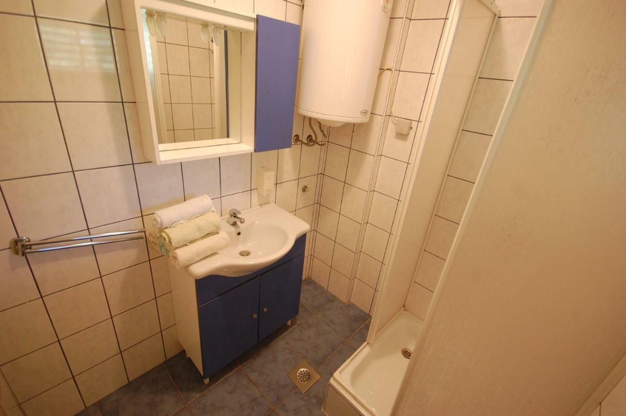 Apartments Juric By El-Pi Tours Njivice Luaran gambar