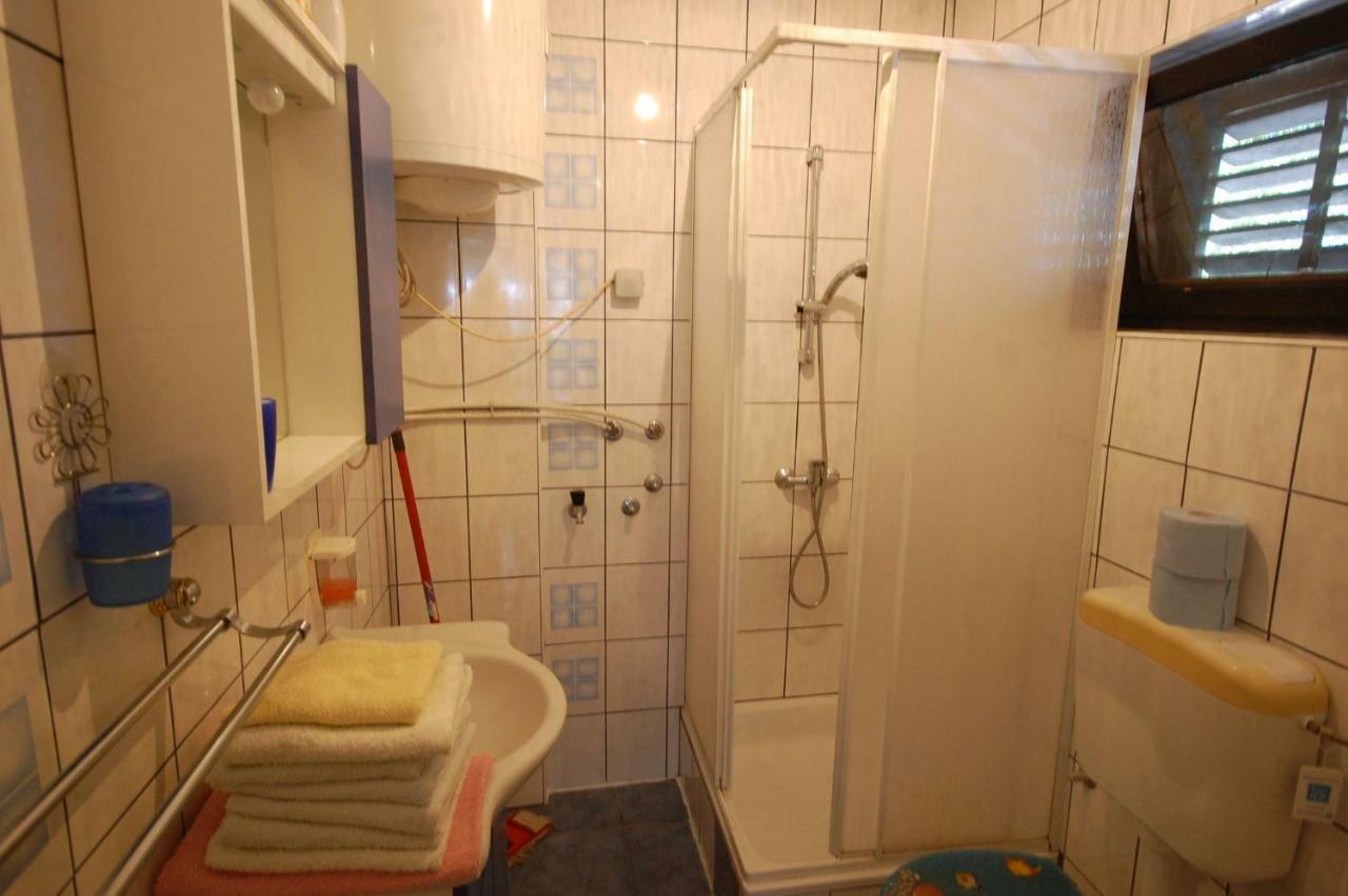 Apartments Juric By El-Pi Tours Njivice Luaran gambar